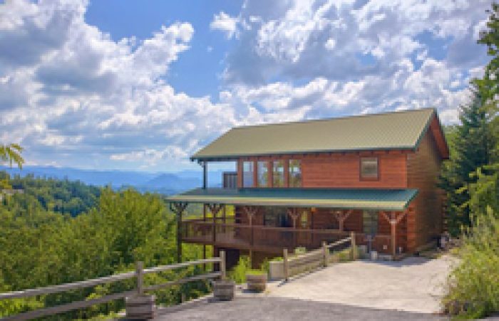 Why Cabins Are The Best Way To Stay In Pigeon Forge, Tn