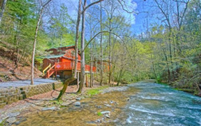 Find Pigeon Forge Cabin Rentals Near Creeks And Rivers