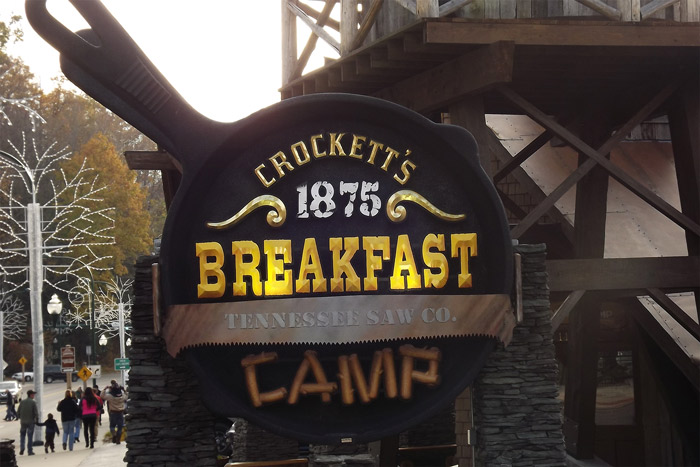 Crocketts Breakfast Camp in the Smokies