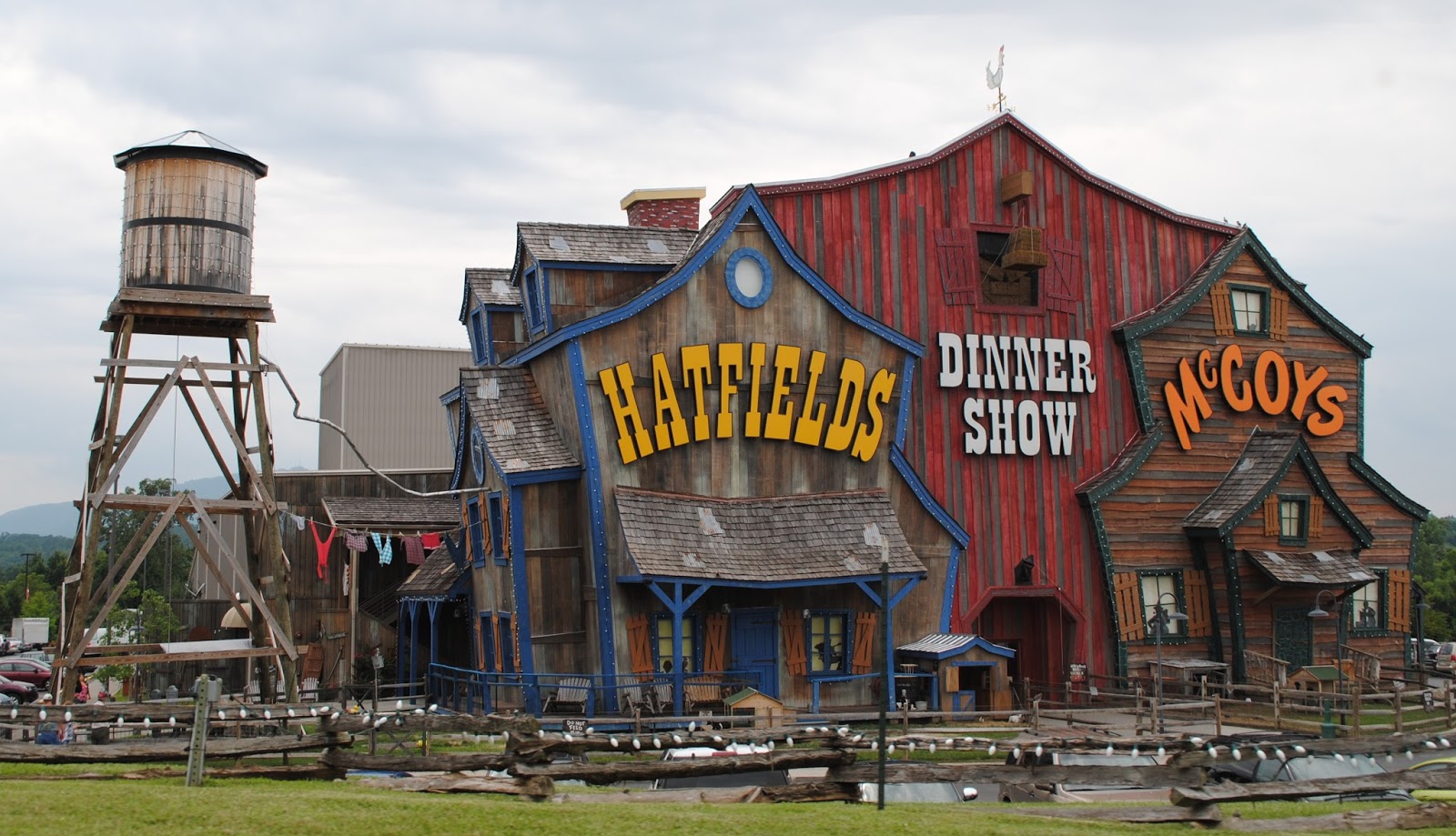 Hatfield McCoy dinner show Pigeon Forge.