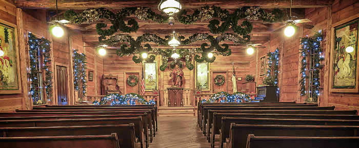 Christmas Chapel At Dollywood