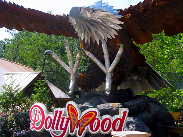 Wild Eagle Sculpture at Dollywood