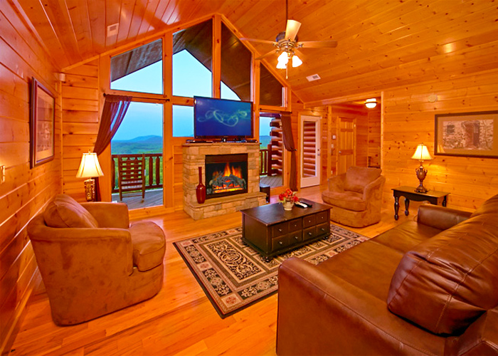 Large Cabin in Pigeon Forge