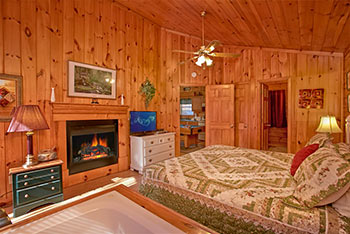 Enjoy a Romantic Smoky Mountain Getaway