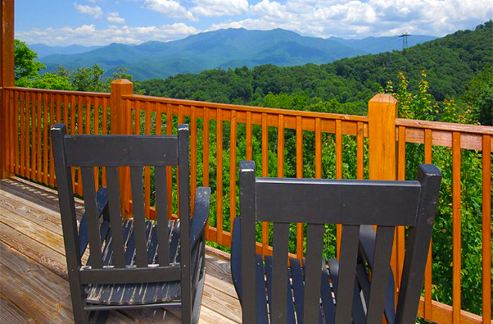 Beautiful Smoky Mountain Cabin in September