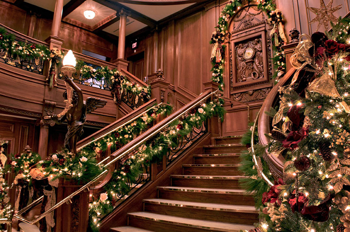 Christmas In The Smoky Mountains - Pigeon Forge Titanic