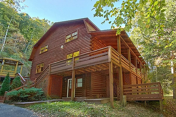 "Ponderosa" Secluded Wears Valley Theater Room Cabin