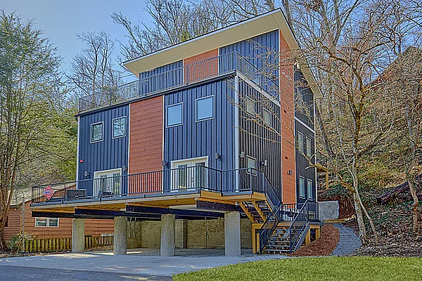 Downtown Gatlinburg Cabin