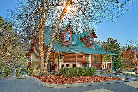 Pigeon Forge Large Cabin with Pool Access, Cabin in Sevierville ...